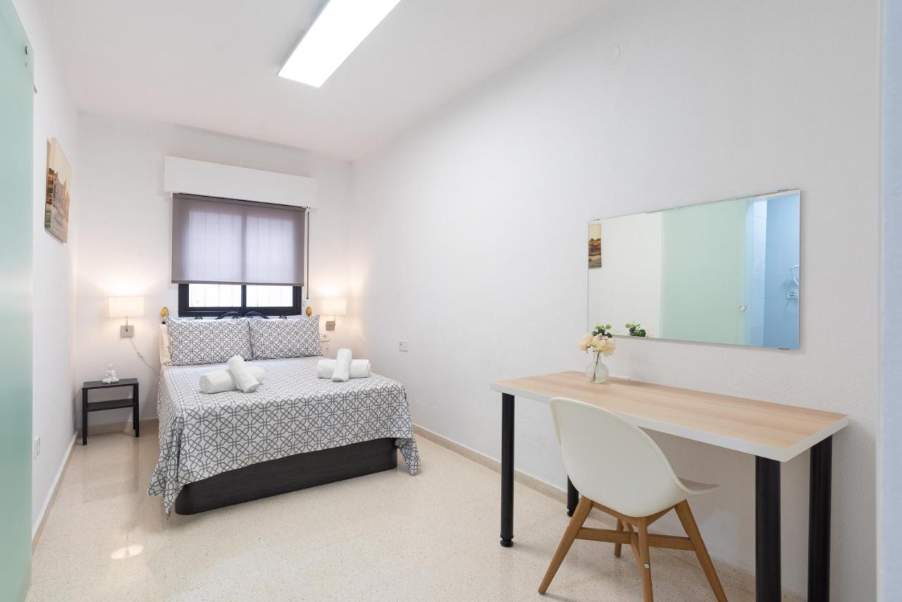 Mariscal & Old Town By Ele Apartments มาลากา ภายนอก รูปภาพ